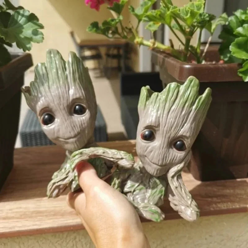 Cartoon Groot Figurines