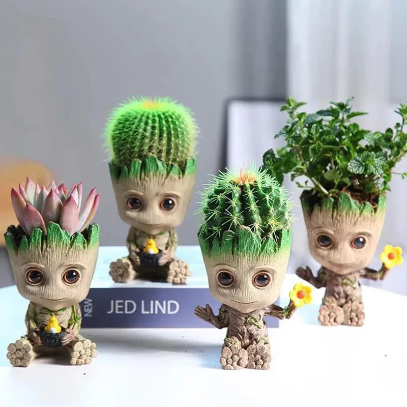 Cartoon Groot Figurines