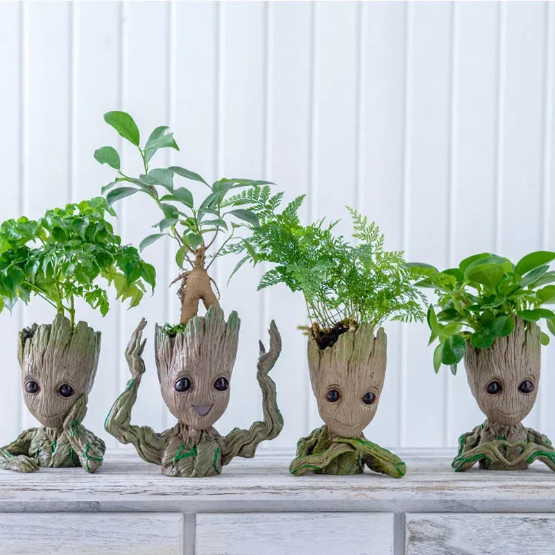 Cartoon Groot Figurines